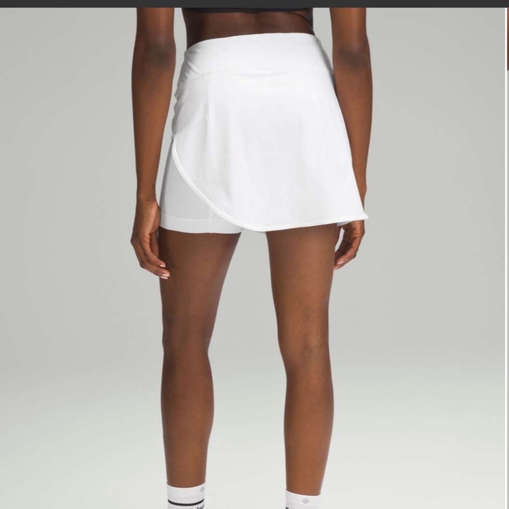 Like New Lululemon Asymmetrical Layered High-Rise Tennis Skirt White Sz 10